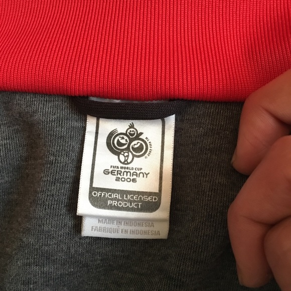 Official 2006 Germany Soccer Jacket - Picture 3 of 3